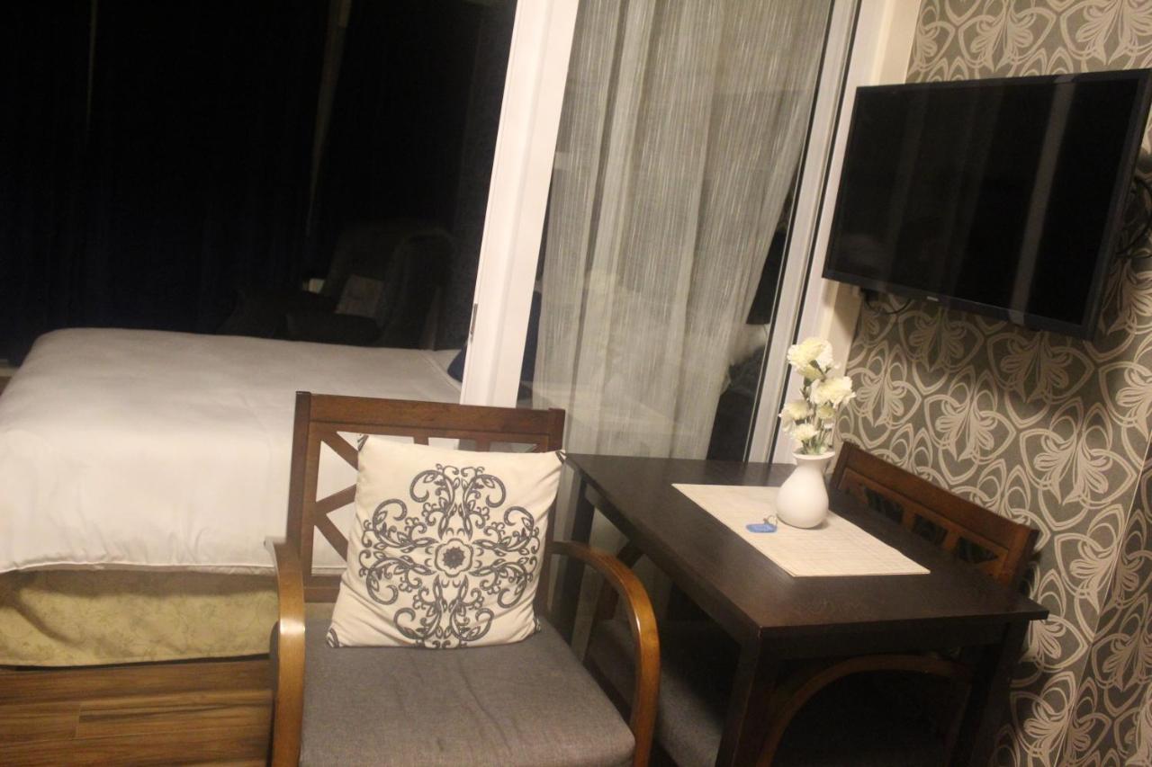 Azure Urban Resort A4 Near Airport Mall With Wavepool Paranaque City Luaran gambar